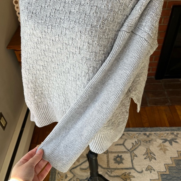 Vince Camuto | Quilted Turtleneck - Picture 4 of 9